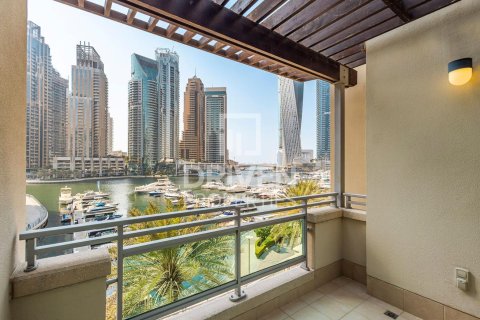 Villa en Dubai Marina, Dubai, 3 dormitorios, 464 m², № 20542 - foto 14