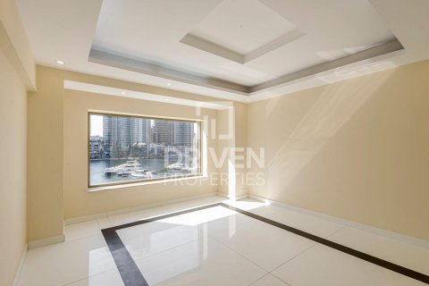 Villa en Dubai Marina, Dubai, 3 dormitorios, 464 m², № 20542 - foto 5