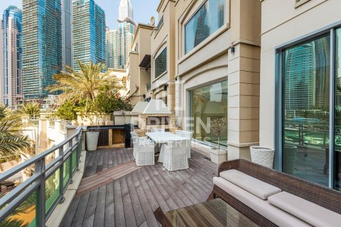 Villa en Dubai Marina, Dubai, 3 dormitorios, 464 m², № 20542 - foto 17