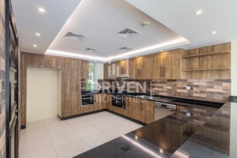 Villa en Dubai Marina, Dubai, 3 dormitorios, 464 m², № 20542 - foto 9