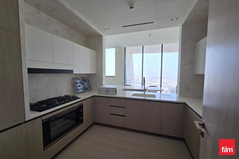 Apartment in Dubai 3 bedrooms, 201 sq.m. № 97898 - photo 8