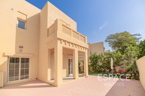 فيلا في البحيرات, دبي 3 غرف نوم, 254 م² رقم 62338 - صورة 1