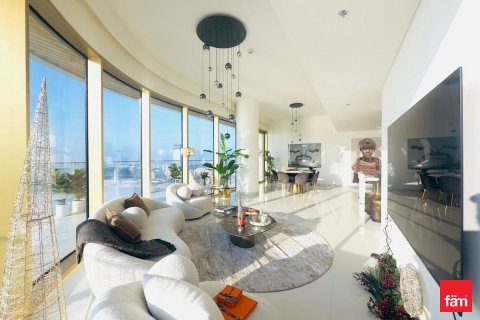 Apartamento en Dubai Harbour, Dubai, 3 dormitorios, 209 m², № 24593 - foto 1