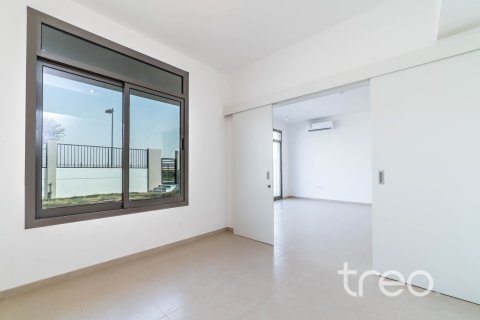 Adosado en Hayat Townhouses, Town Square, Dubai, 4 dormitorios, 224.83 m², № 138046 - foto 5