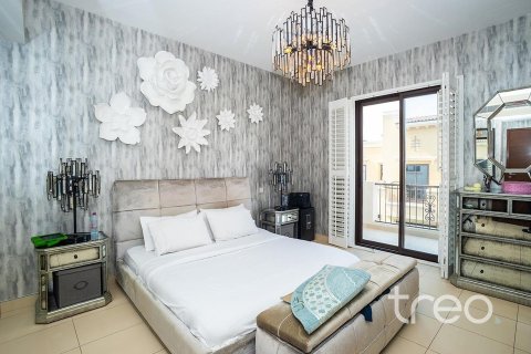 Townhouse in Reem, Dubai 3 bedrooms, 221.57 sq.m. № 138047 - photo 8
