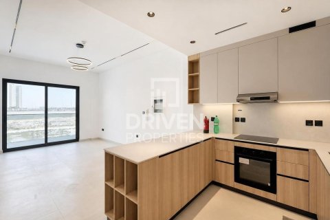 Apartment in Dubai Studio City, Dubai 1 bedroom, 79.9 sq.m. № 126842 - photo 8