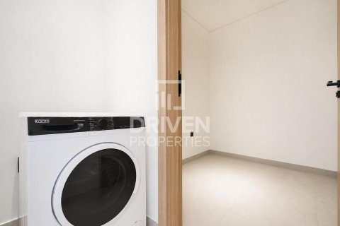 Apartment in Dubai Studio City, Dubai 1 bedroom, 79.9 sq.m. № 126842 - photo 12