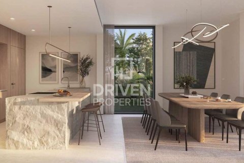 Villa in Dubai Land, Dubai 4 bedrooms, 289.58 sq.m. № 126843 - photo 4