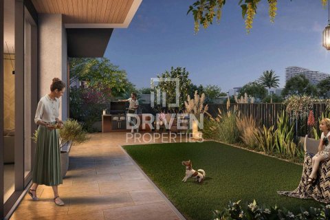 Villa in Dubai Land, Dubai 4 bedrooms, 289.58 sq.m. № 126843 - photo 19