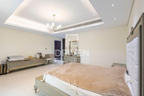 Villa in Meydan, Dubai 4 bedrooms, 219.34 sq.m. № 126834 - photo 10