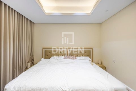 Villa in Meydan, Dubai 4 bedrooms, 219.34 sq.m. № 126834 - photo 11