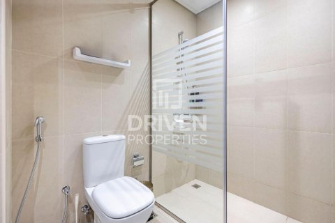 Villa in Meydan, Dubai 4 bedrooms, 219.34 sq.m. № 126834 - photo 15