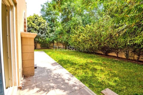 Villa en Dubai Sports City, Dubai, 4 dormitorios, 316 m², № 44585 - foto 13