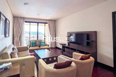 Apartment in Palm Jumeirah, Dubai 2 bedrooms, 165 sq.m. № 44582 - photo 2