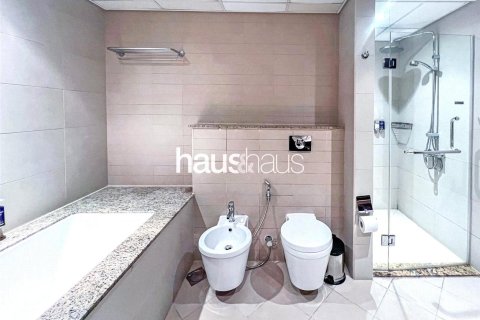 Apartment in Palm Jumeirah, Dubai 2 bedrooms, 165 sq.m. № 44582 - photo 10