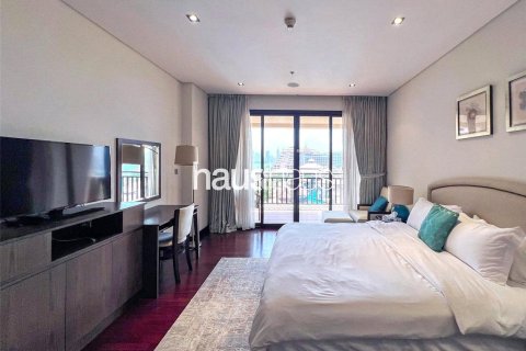 Apartment in Palm Jumeirah, Dubai 2 bedrooms, 165 sq.m. № 44582 - photo 3