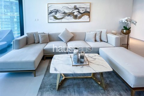 Apartment in The Address Jumeirah Resort and Spa, Jumeirah Beach Residence, Dubai 2 bedrooms, 137 sq.m. № 44584 - photo 2