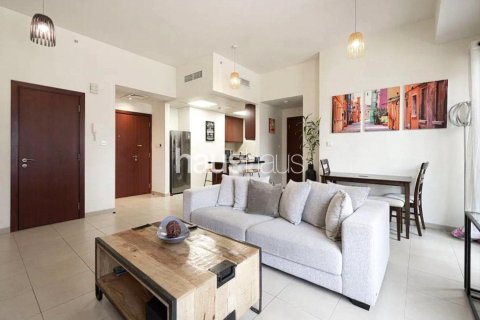 Apartment in Bahar, Jumeirah Beach Residence, Dubai 1 bedroom, 72 sq.m. № 44583 - photo 9