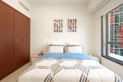 Apartment in Bahar, Jumeirah Beach Residence, Dubai 1 bedroom, 72 sq.m. № 44583 - photo 11