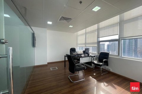 Office in Dubai 228.7 sq.m. № 50027 - photo 9