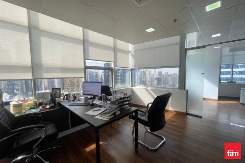 Office in Dubai 228.7 sq.m. № 50027 - photo 13