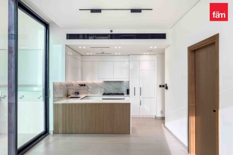 Apartment in Dubai 2 bedrooms, 138.1 sq.m. № 50018 - photo 2