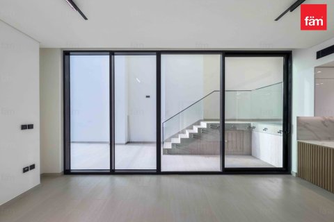 Apartment in Dubai 2 bedrooms, 138.1 sq.m. № 50018 - photo 11