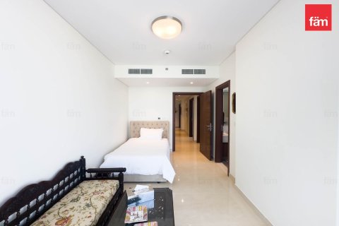 Apartment in Downtown Dubai (Downtown Burj Dubai), Dubai 3 bedrooms, 190.4 sq.m. № 50028 - photo 15