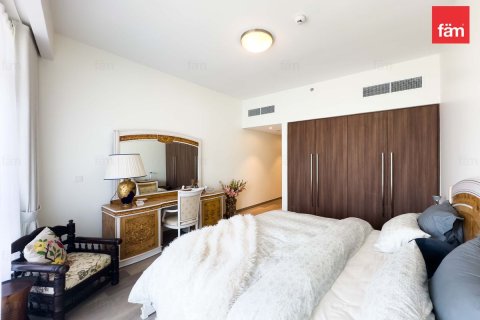 Apartment in Downtown Dubai (Downtown Burj Dubai), Dubai 3 bedrooms, 190.4 sq.m. № 50028 - photo 11