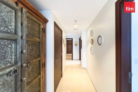 Apartment in Downtown Dubai (Downtown Burj Dubai), Dubai 3 bedrooms, 190.4 sq.m. № 50028 - photo 18