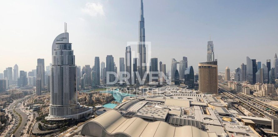 Appartement à The Address Residence Fountain Views, Downtown Dubai (Downtown Burj Dubai), Dubai, 2 chambres, 124 m², № 19655