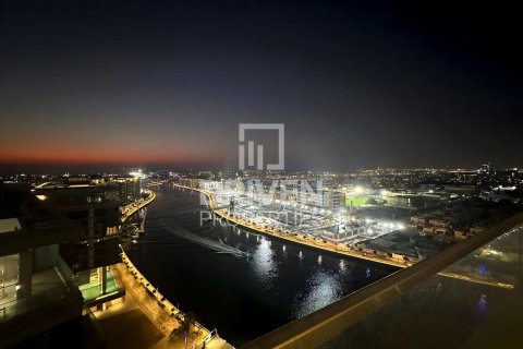 Apartment in Al Wasl, Dubai 2 bedrooms, 147 sq.m. № 19666 - photo 1