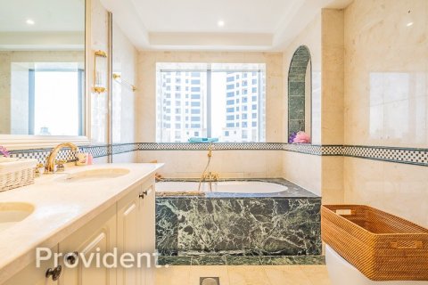 Купить дуплекс в Джумейра Бич Резиденс, Дубай: 4 спальни, № 2419 - фото 26