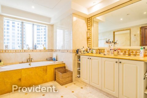 Купить дуплекс в Джумейра Бич Резиденс, Дубай: 4 спальни, № 2419 - фото 16