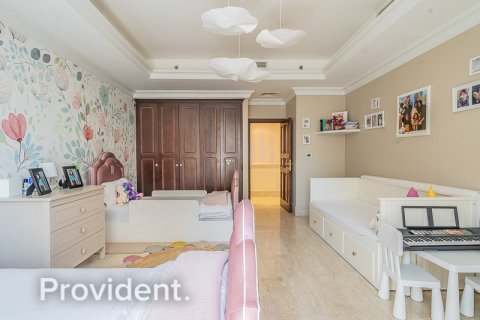 Купить дуплекс в Джумейра Бич Резиденс, Дубай: 4 спальни, № 2419 - фото 9