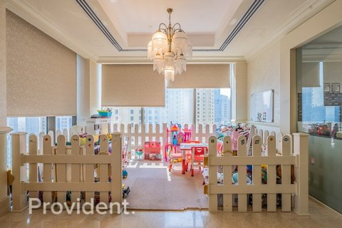 Купить дуплекс в Джумейра Бич Резиденс, Дубай: 4 спальни, № 2419 - фото 31