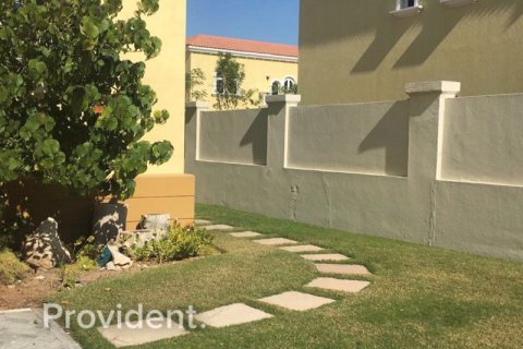 Villa en Jumeirah Park, Dubai, 3 dormitorios, № 2417 - foto 17