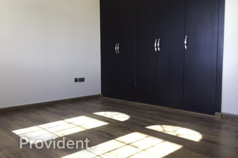 Villa en Jumeirah Park, Dubai, 3 dormitorios, № 2417 - foto 9