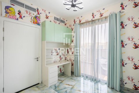 Снять в аренду виллу в EMAAR South, Dubai South (Dubai World Central), Дубай: 4 спальни, 237м², № 66604 - фото 17