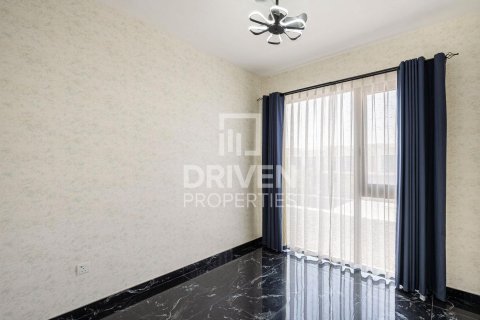 Снять в аренду виллу в EMAAR South, Dubai South (Dubai World Central), Дубай: 4 спальни, 237м², № 66604 - фото 15