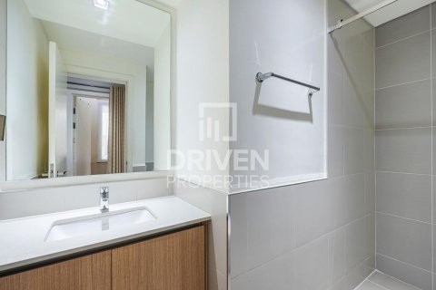 Снять в аренду виллу в EMAAR South, Dubai South (Dubai World Central), Дубай: 4 спальни, 237м², № 66604 - фото 14