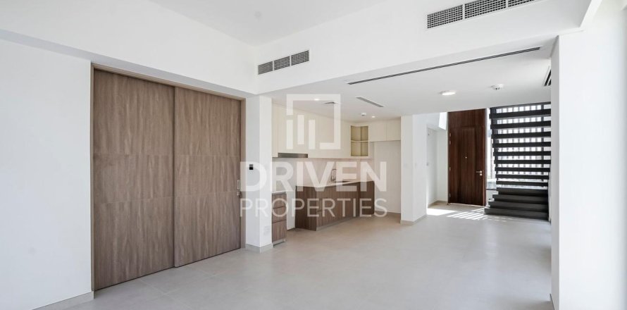 Villa in The Valley, Dubai 4 bedrooms, 257 sq.m. № 66601