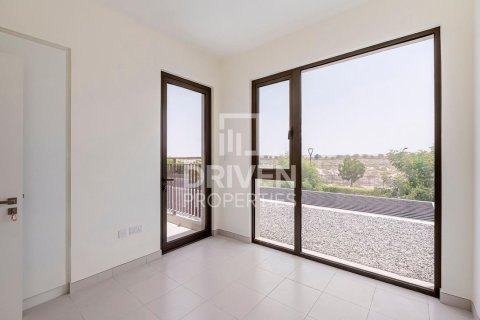 Villa en EMAAR South, Dubai South (Dubai World Central), Dubai, 3 dormitorios, 137.78 m², № 127819 - foto 11