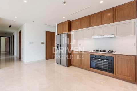Apartamento en EMAAR Beachfront, Dubai Harbour, Dubai, 3 dormitorios, 178.19 m², № 127821 - foto 6