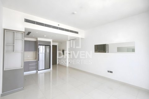 Apartment in EMAAR Beachfront, Dubai Harbour, Dubai 2 bedrooms, 119.1 sq.m. № 127820