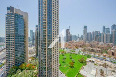 Снять в аренду квартиру в Damac Maison The Distinction, Дубай: 3 спальни, 164.5м², № 7091 - фото 12