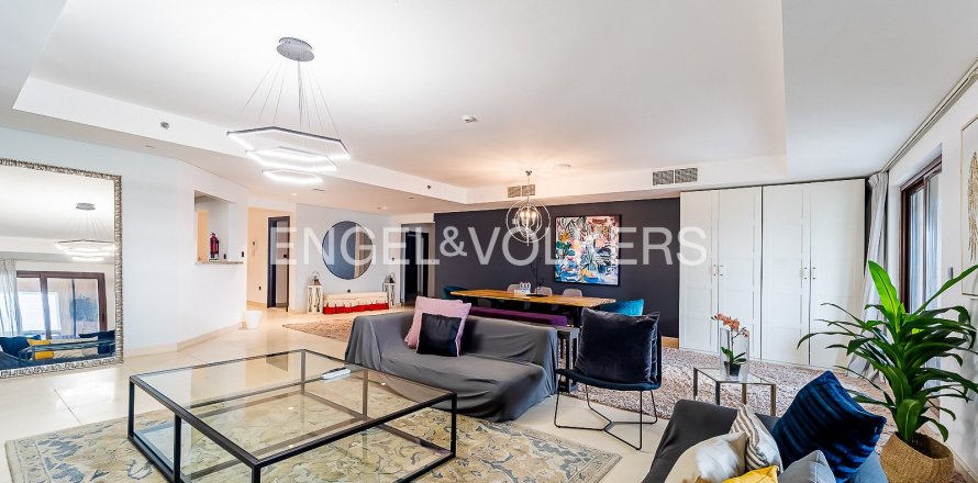 Apartamento en Palm Jumeirah, Dubai, 4 dormitorios, 313.8 m², № 7096