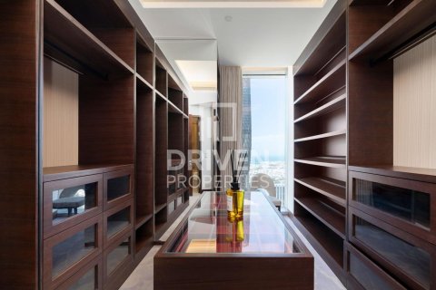 Apartment in The Address Sky View Towers, Downtown Dubai (Downtown Burj Dubai), Dubai 3 bedrooms, 188 sq.m. № 7365 - photo 23