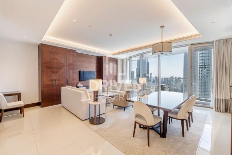 Apartment in The Address Sky View Towers, Downtown Dubai (Downtown Burj Dubai), Dubai 3 bedrooms, 188 sq.m. № 7365 - photo 4