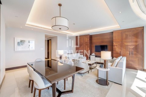 Apartment in The Address Sky View Towers, Downtown Dubai (Downtown Burj Dubai), Dubai 3 bedrooms, 188 sq.m. № 7365 - photo 5